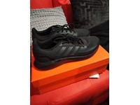 mens trainers size 12